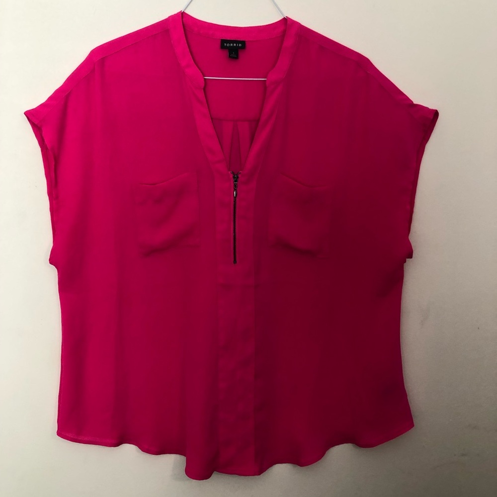 Torrid silky hot pink top 1X